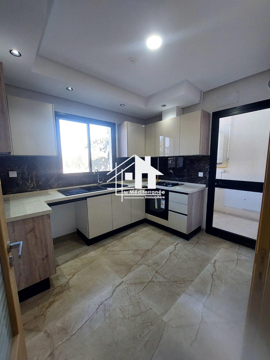 A louer S2 jamais habité à la soukra