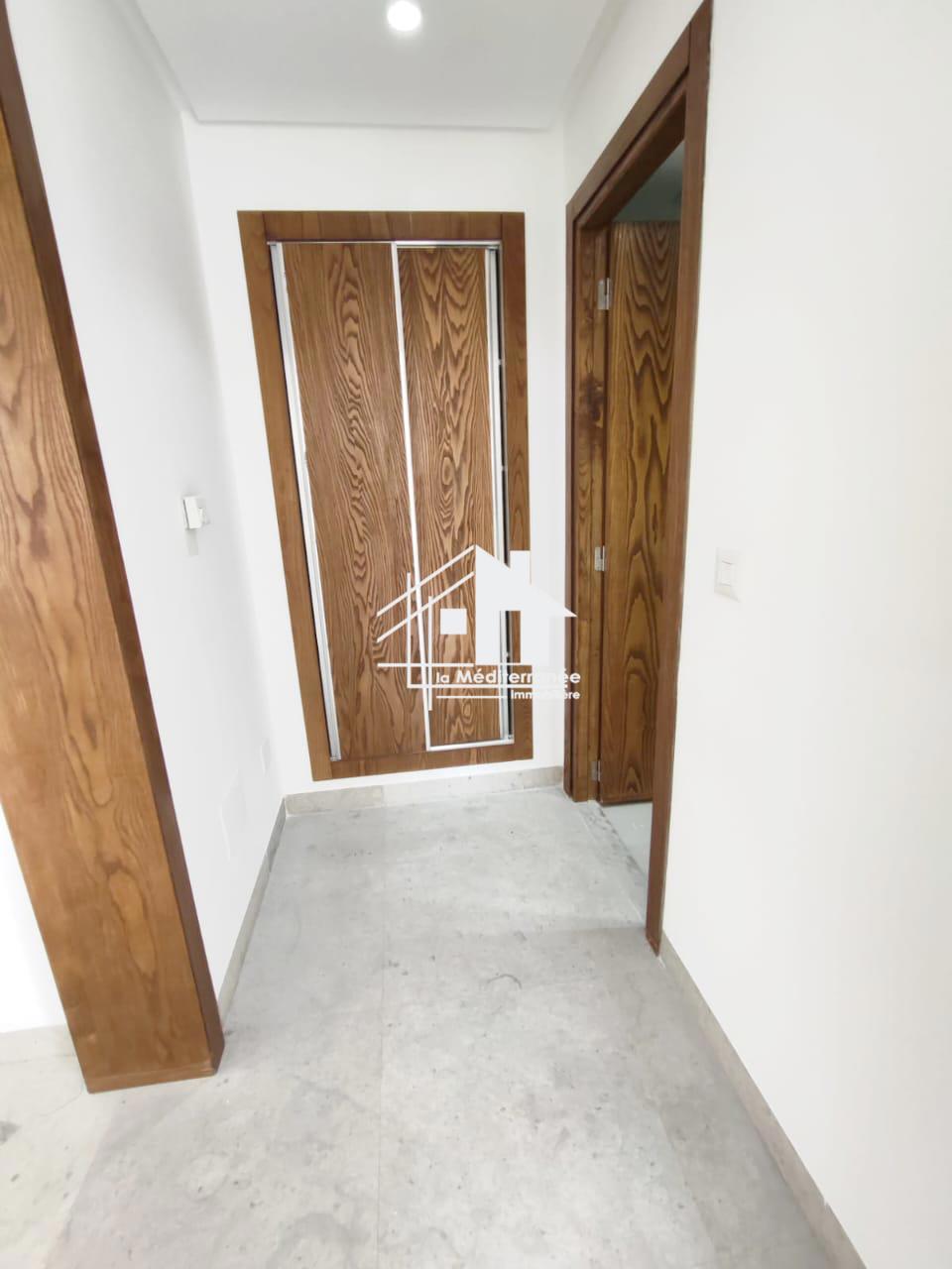 A vendre un s+1 neuf à Ain Zaghouan