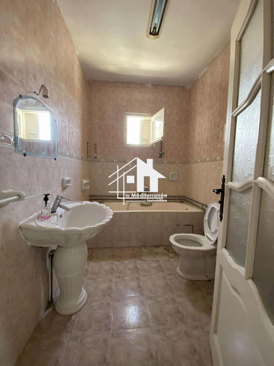 appartement deuxième étage à Ben Arous