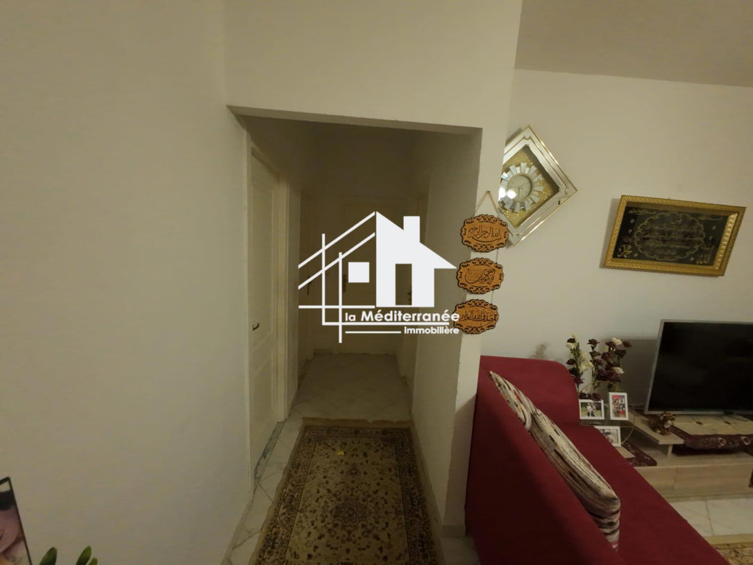 A vendre appartement S+2 à manouba cité les oranges