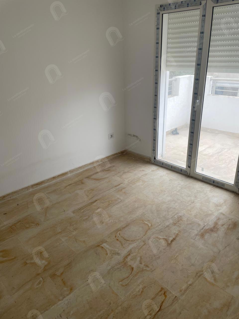 à louer des bureau H+1 hst au bardo