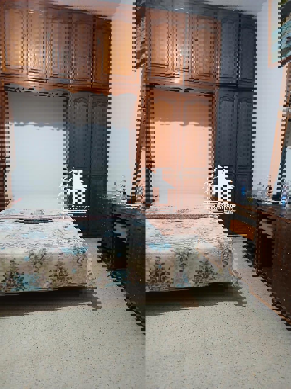 A vendre appartement s2 à Beb Souika