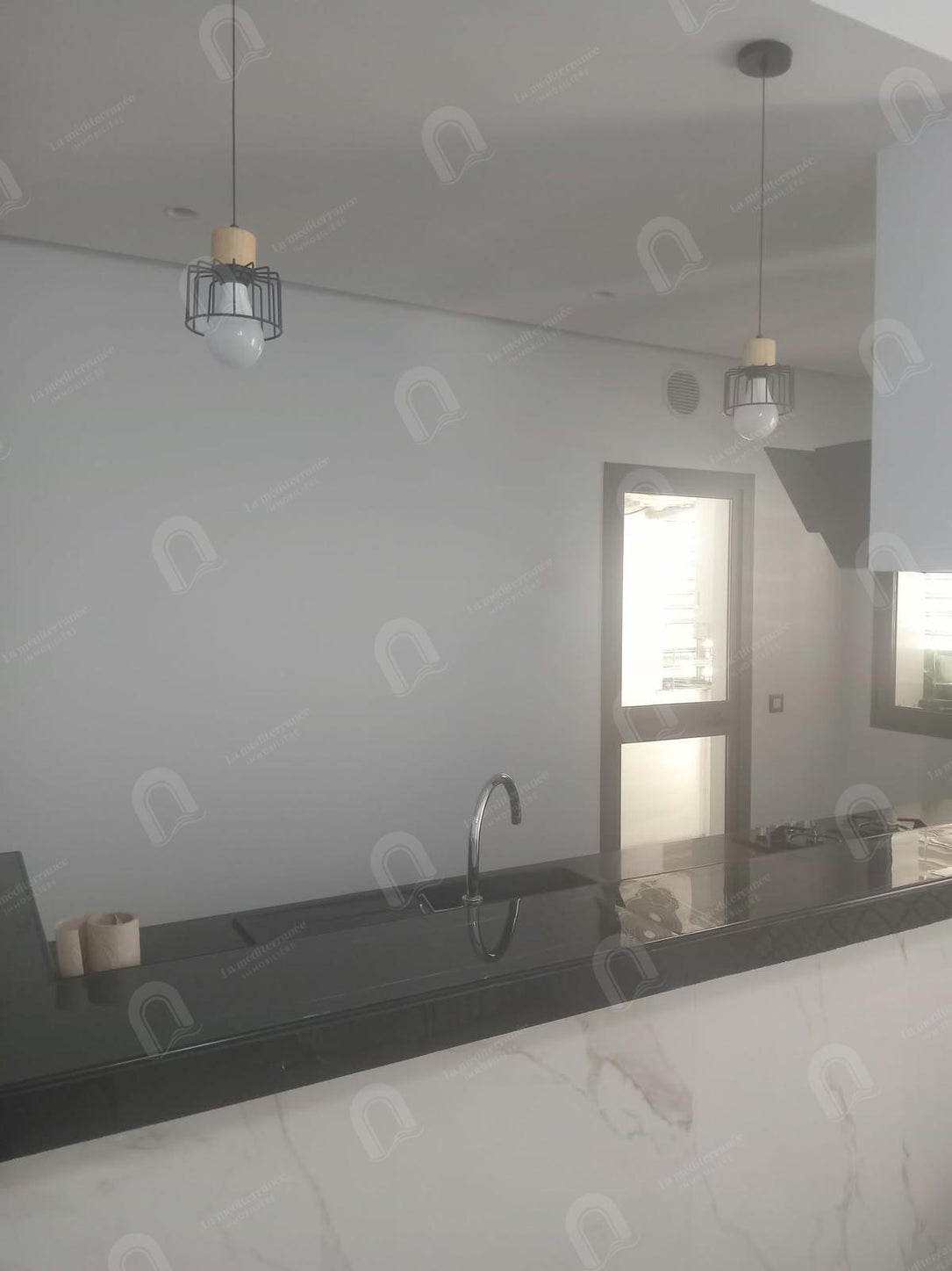 a louer appartement s+1 un jardin el manzah2