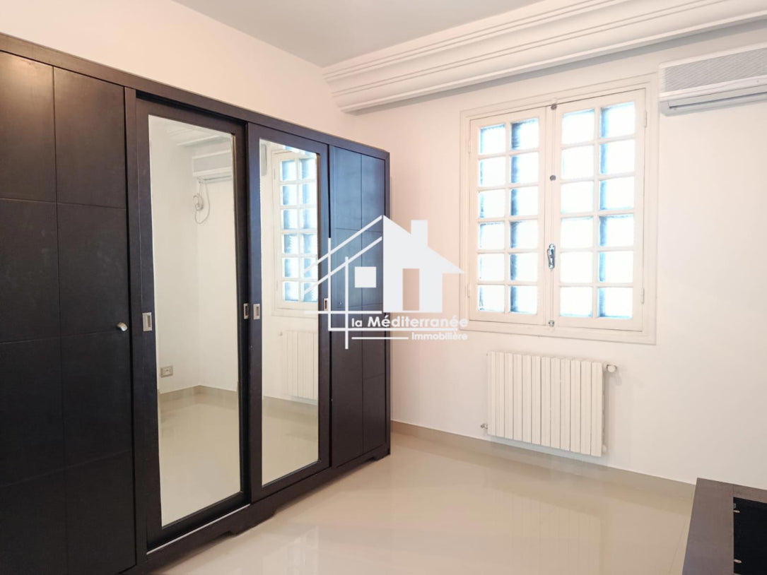 Appartement S+3 au Lac 1