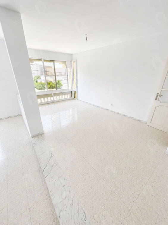 A louer étage de villa s+3 à cité haras bardo