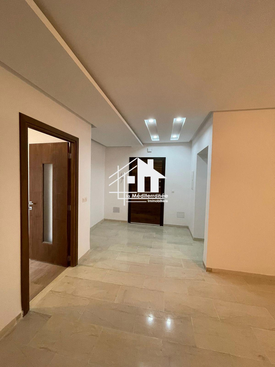 A louer appartement S+2 hst à manouba