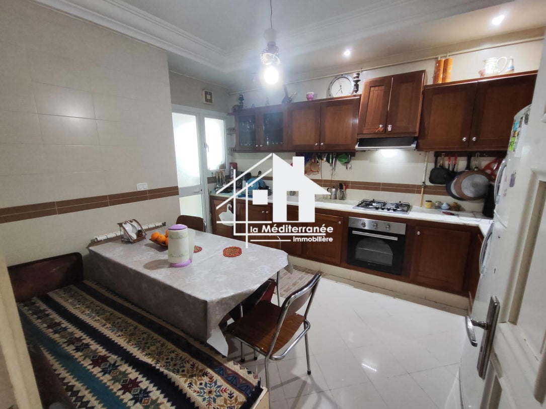 A vendre S+4 a la Soukra