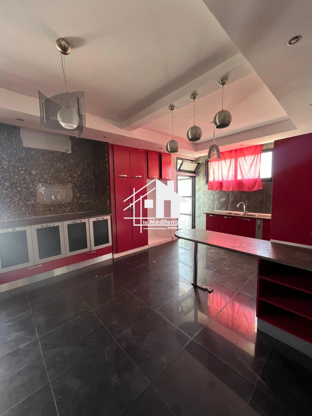 location étage de villa s2 au Beb sadoun