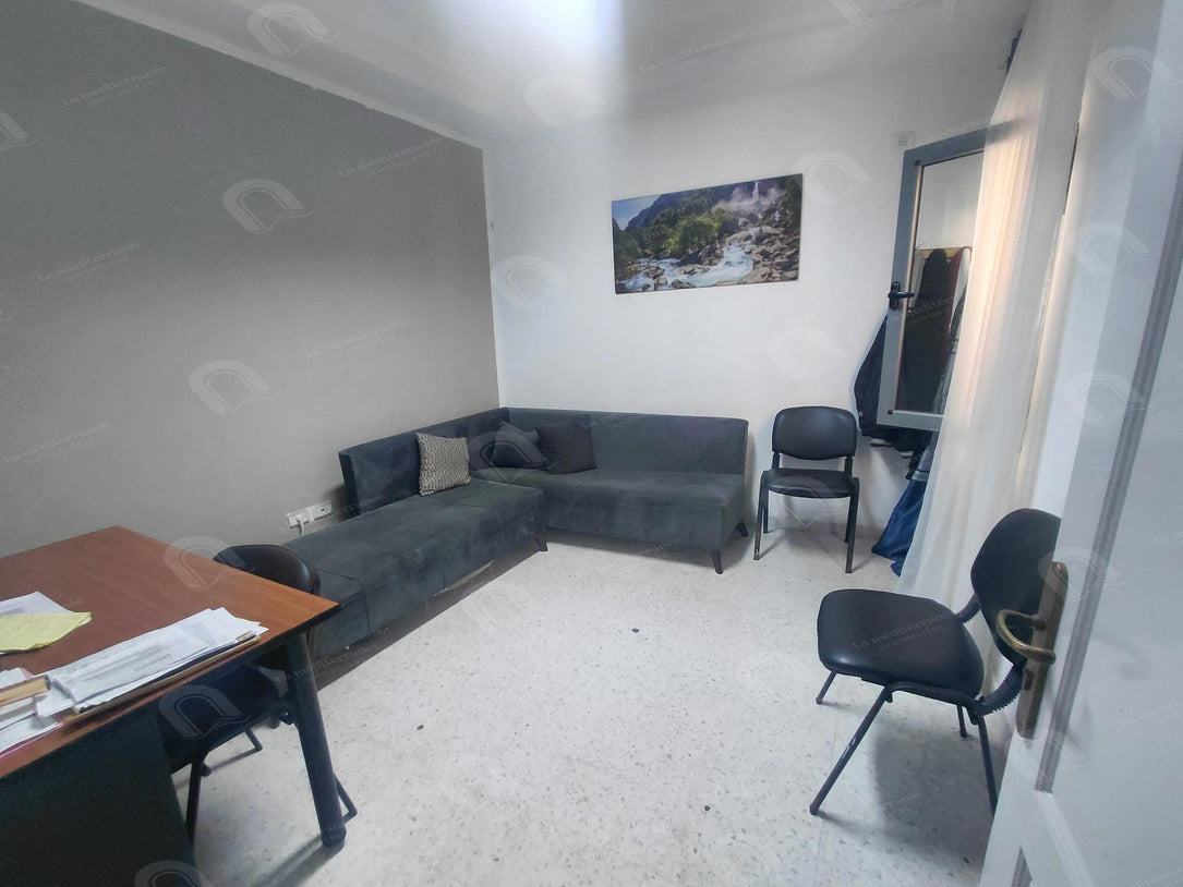A vendre immeuble R+1 à Beb souika