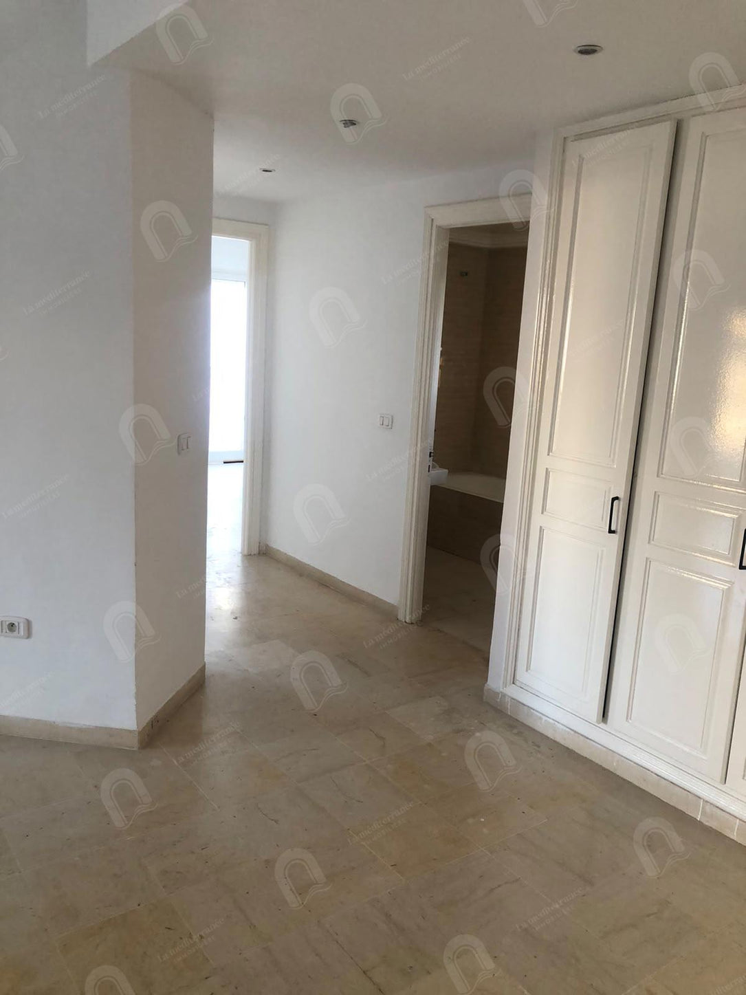 A louer un appartement s+2 à jardin d'el menzah 2