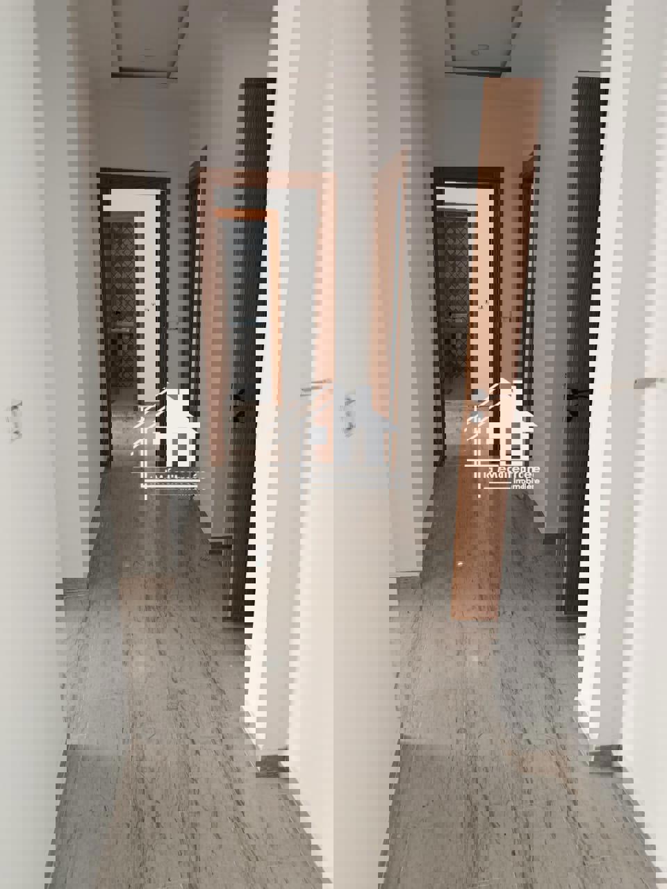 Appartement S+3 à la Marsa