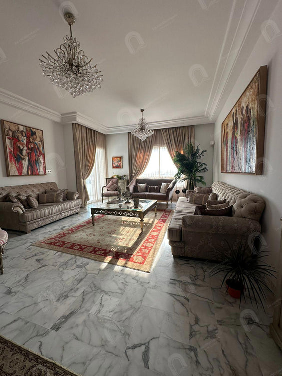 Appartement s+4 aux les berges du lac 2