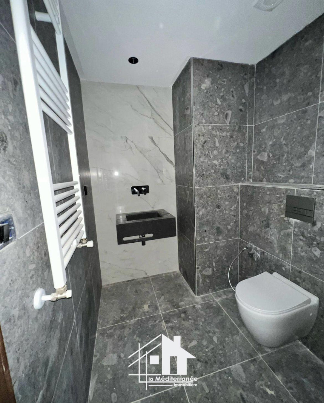 A louer appartement S+2 à Ain Zaghouan Nord
