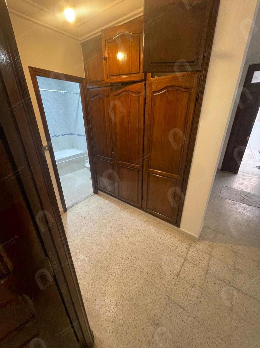 A louer étage de villa S+3 situé au Rdc au bardo