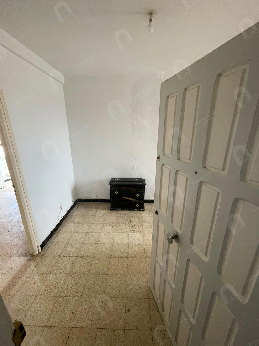A louer un appartement S+2 à khaznadar