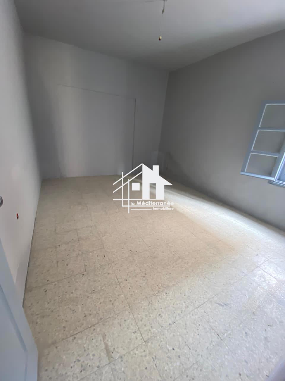 A louer étage de villa S+2 au Bardo