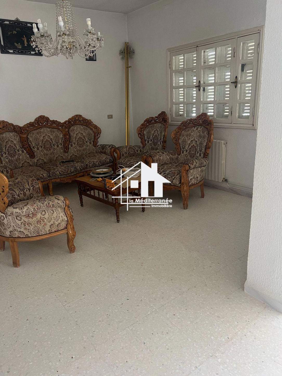 A louer étage de villa s2 à Ksar Said