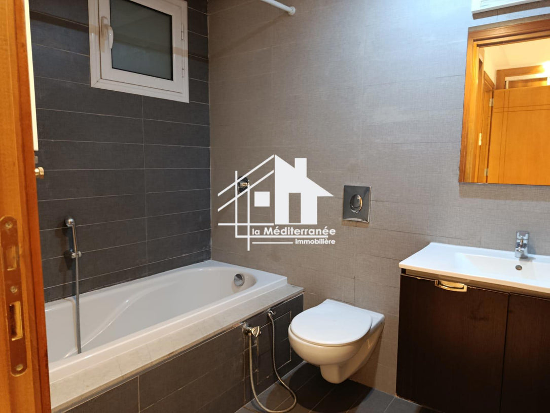 un appartement S+3 jardin de carthage