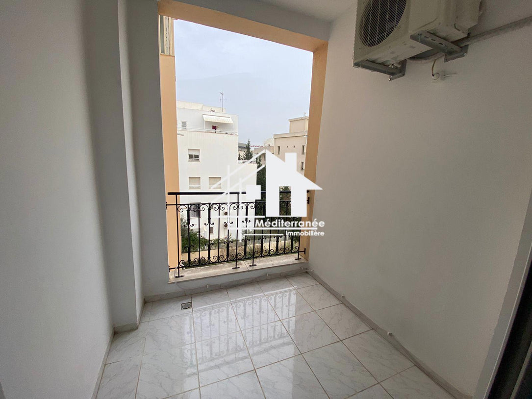 Un Appartement S+2 au lac 2