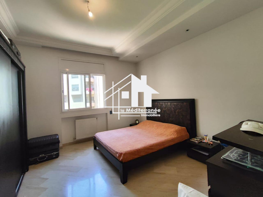 A vendre un spacieux s1 de 88m2 a l'Aouina