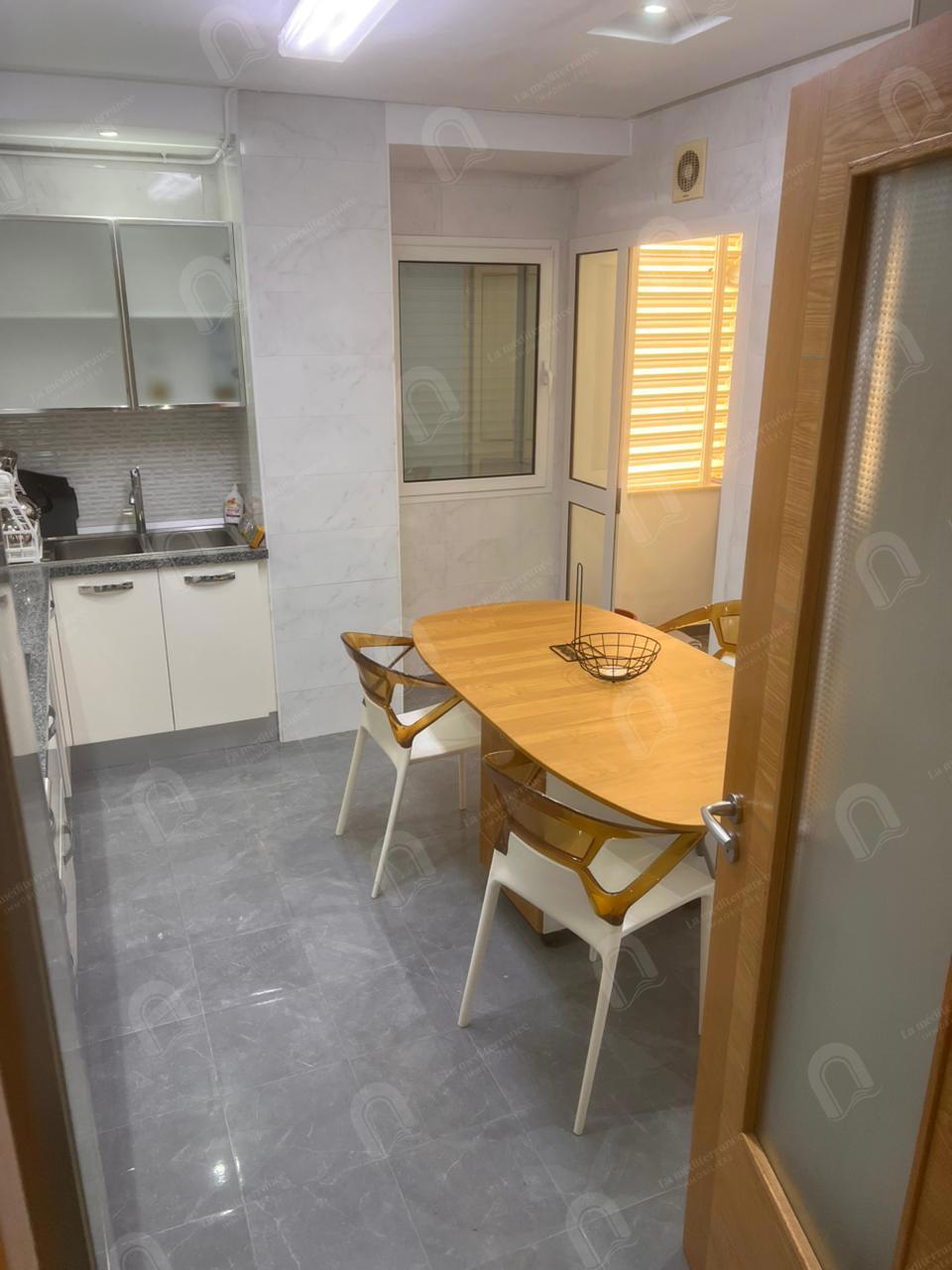 Appartement S+3 aux berges
