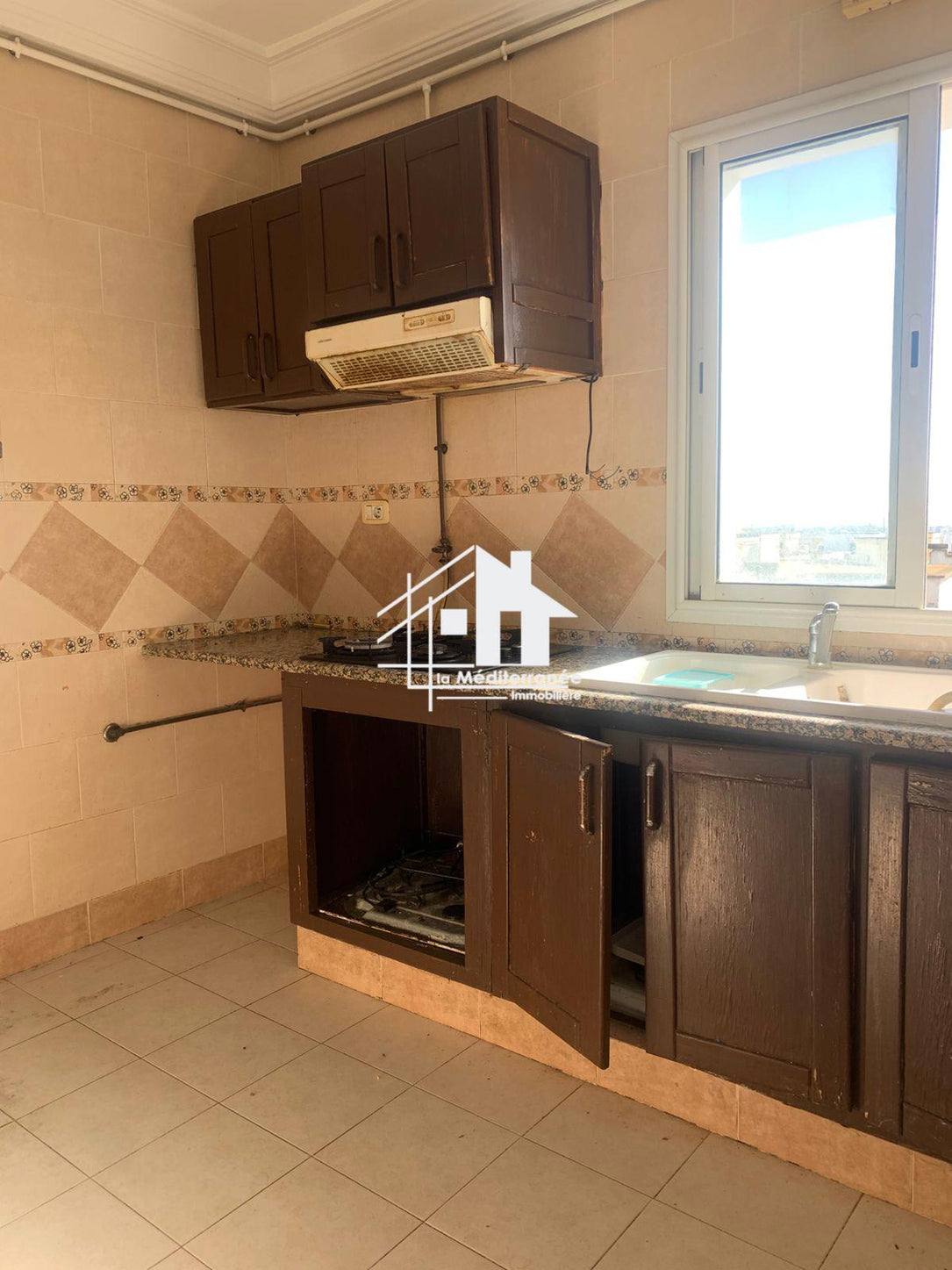 A vendre un  s+2 à menzah 7bis