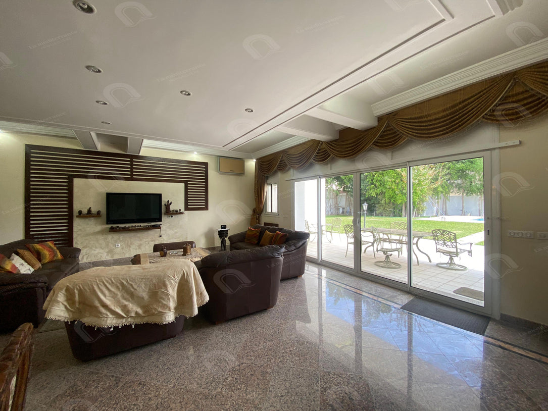 A vendre villa en s+5