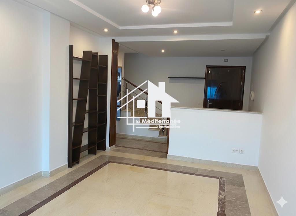 A vendre Duplex s+3 Boumhal Bassatine