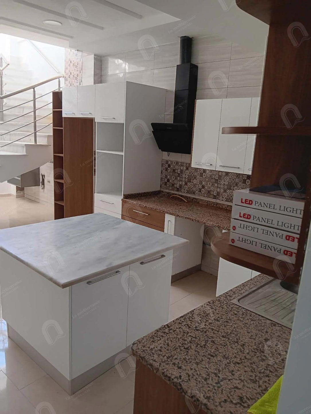 À vendre étage de villa s+2 au bardo