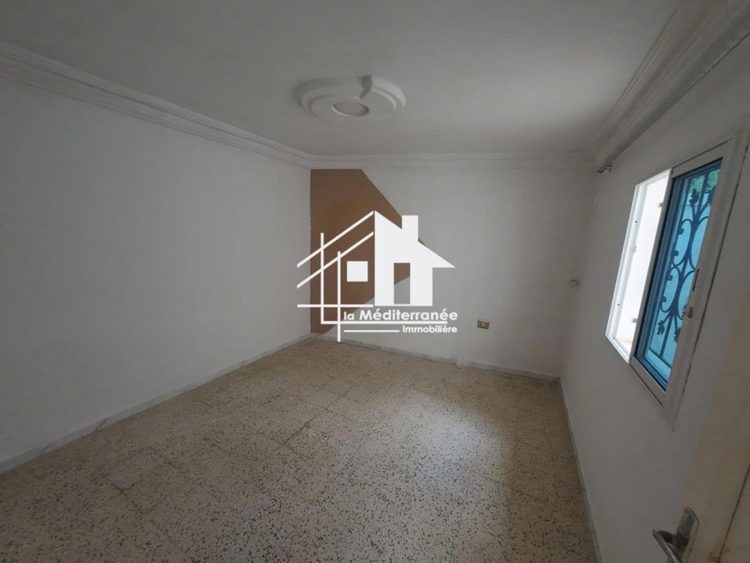 A louer étage de villa S+1 rdc