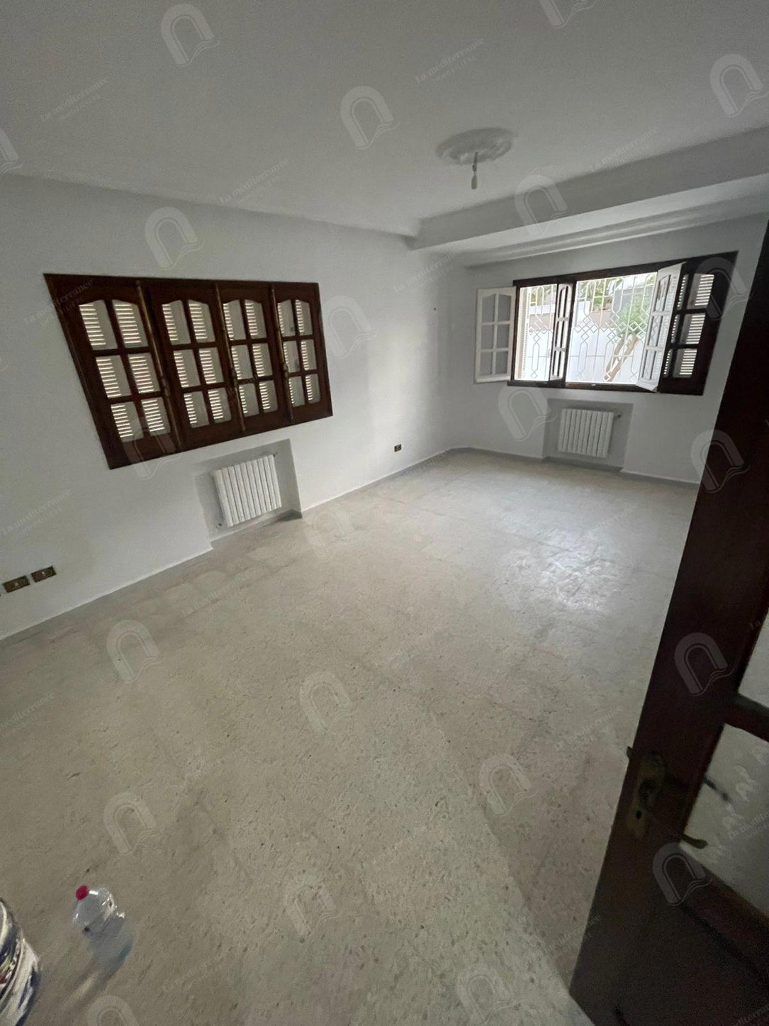 A louer étage de villa S+3 situé au Rdc au bardo