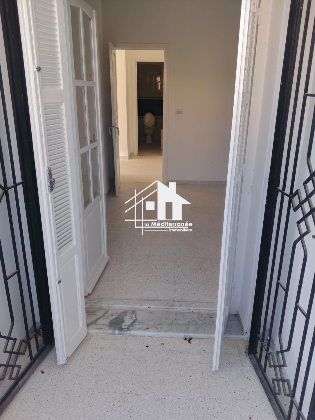 A louer étage de villa S+2 à manouba