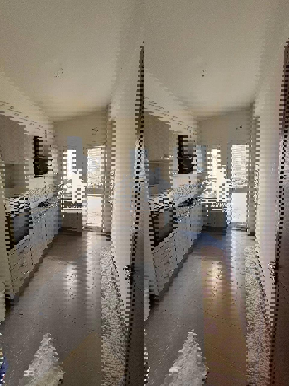 A louer appartement S+2 à MENZAH 9C