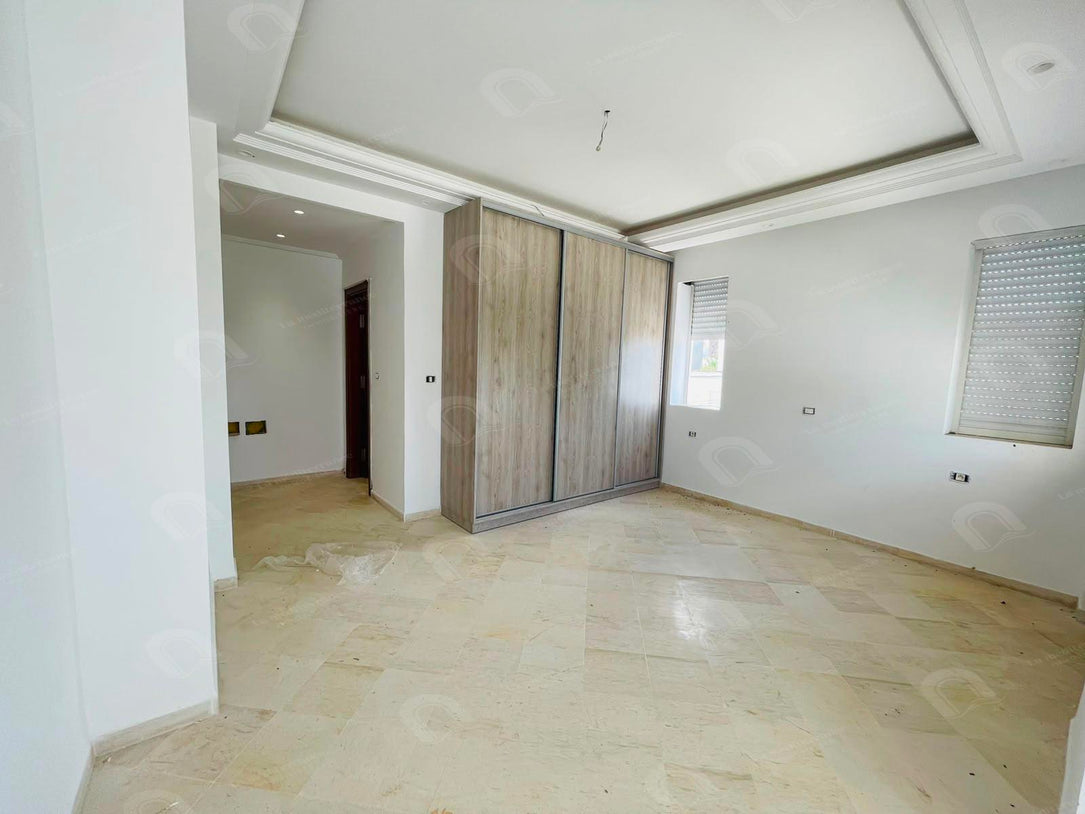 Villa a vendre à chotrana 3