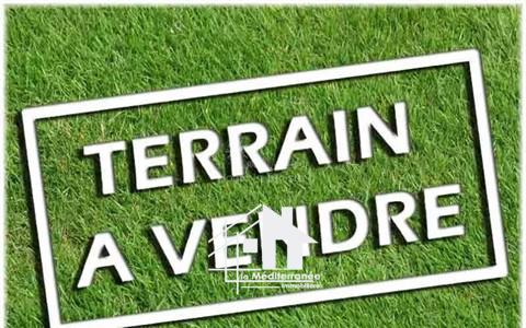 A vendre un terrain de 575m² à la Soukra