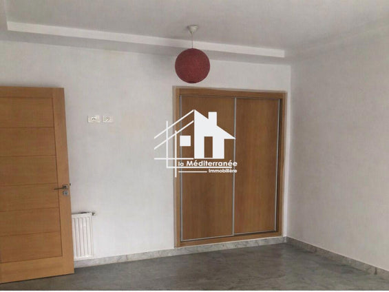 a louer un appartement s+1 a jardin d'el menzah