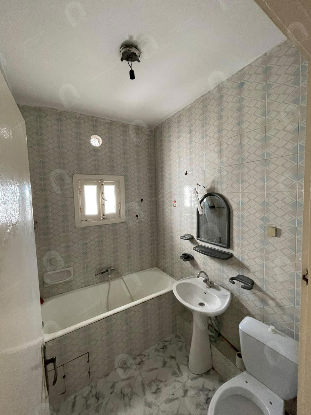 A vendre appartement S+2 à Khaznadar