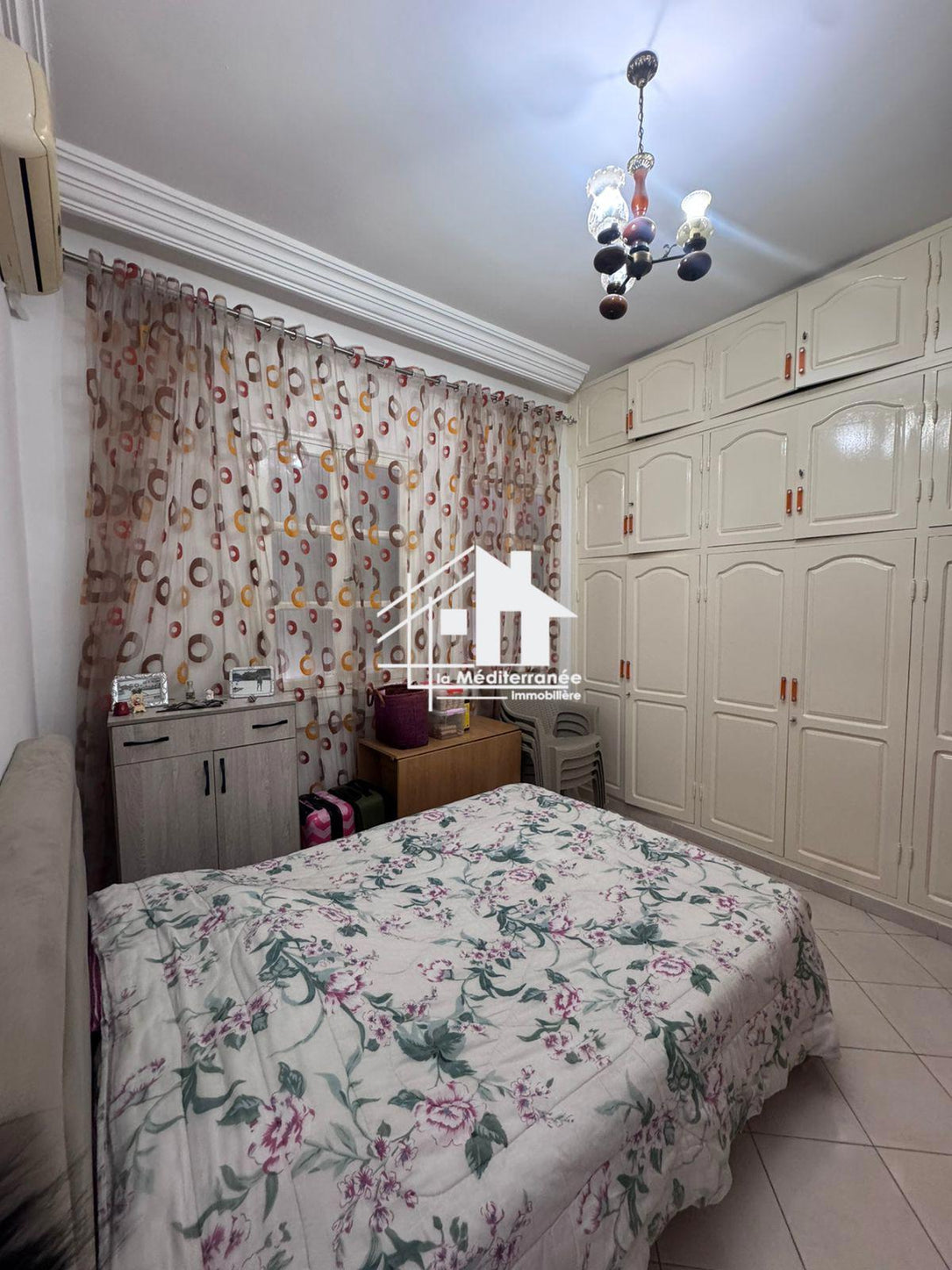 A vendre une villa 2S+5 au bardo