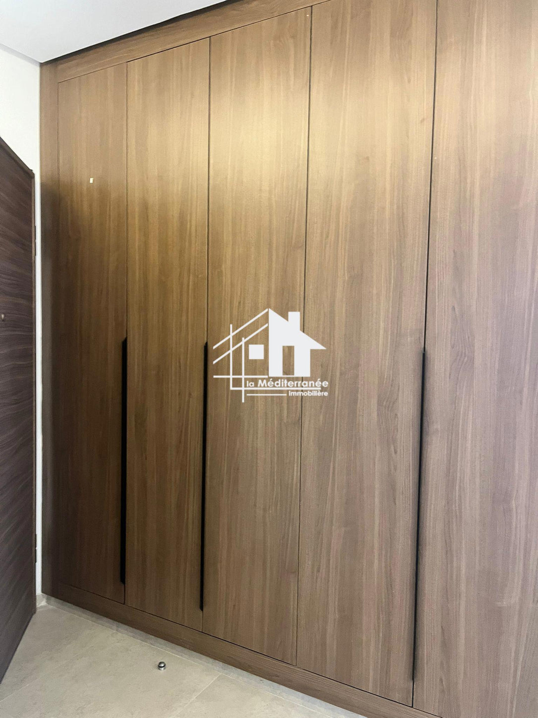 Un Appartement S+2 à Ain Zaghouan Nord