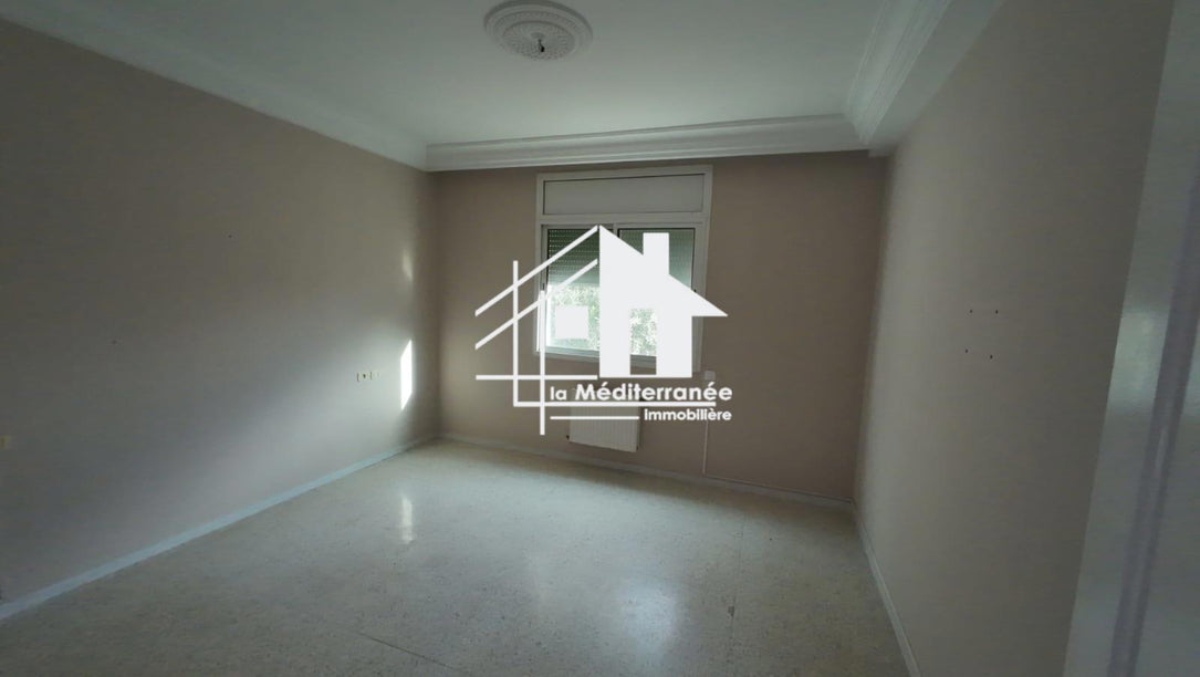 A louer étage de villa S+3 au bardo