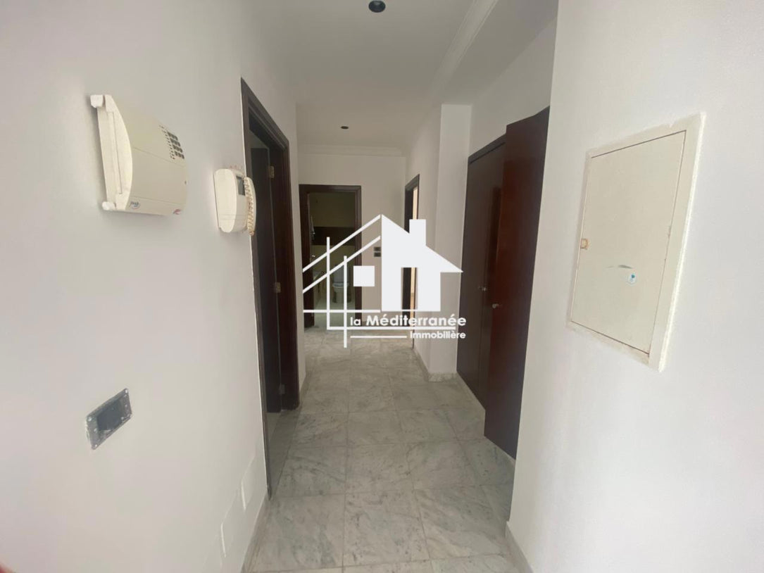 Un appartement S+2 au berges du Lac 2
