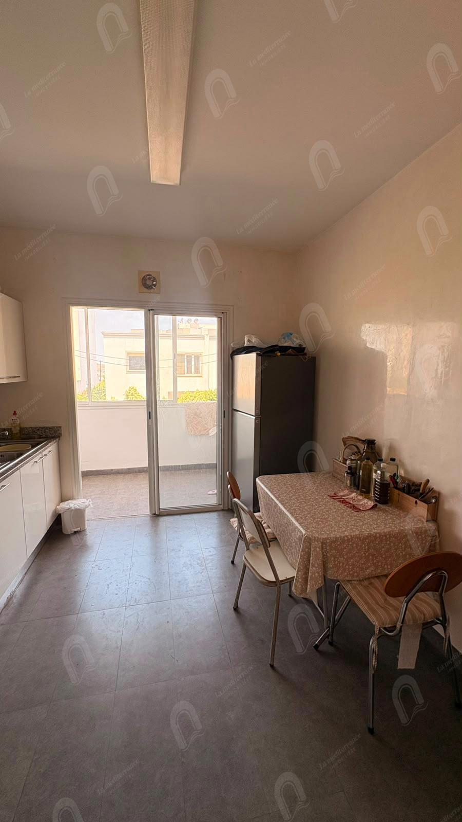 A louer un appartement s+2 à jardin d'el menzah 2