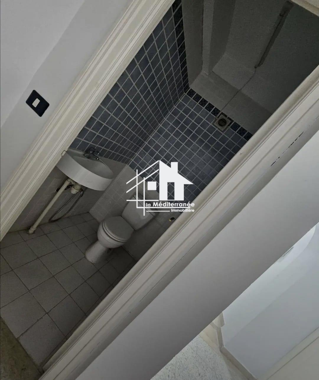 A louer appartement S+2 hst à manouba