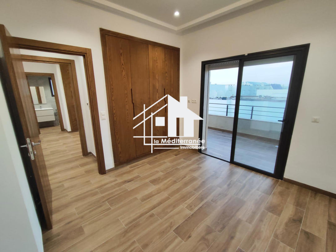 A louer un s+2 de trés haut standing à Chotrana