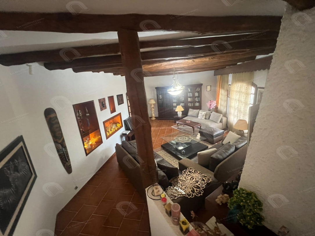 Villa a louer avec piscine à la soukra
