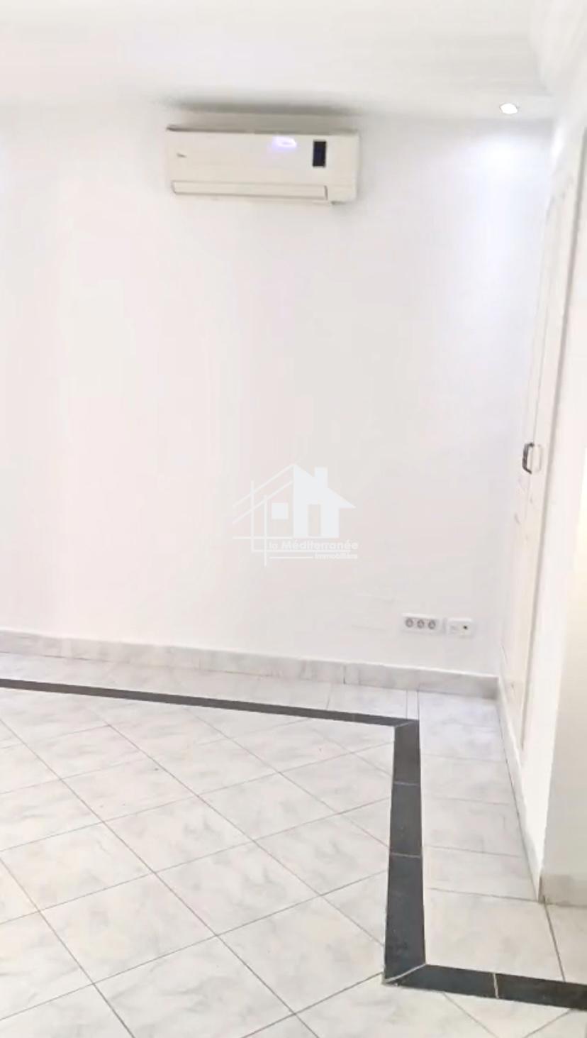 A louer un appartement s+2 à elmourouj 4