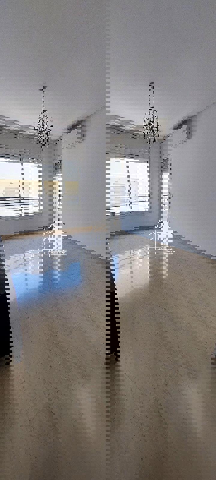 A louer un appartement S+2 derrière carrefour La Marsa