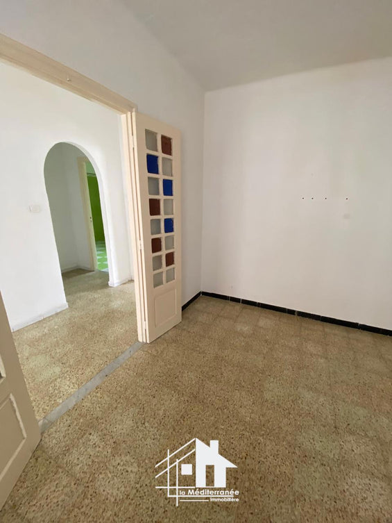 A louer étage de villa S+2 au Bardo