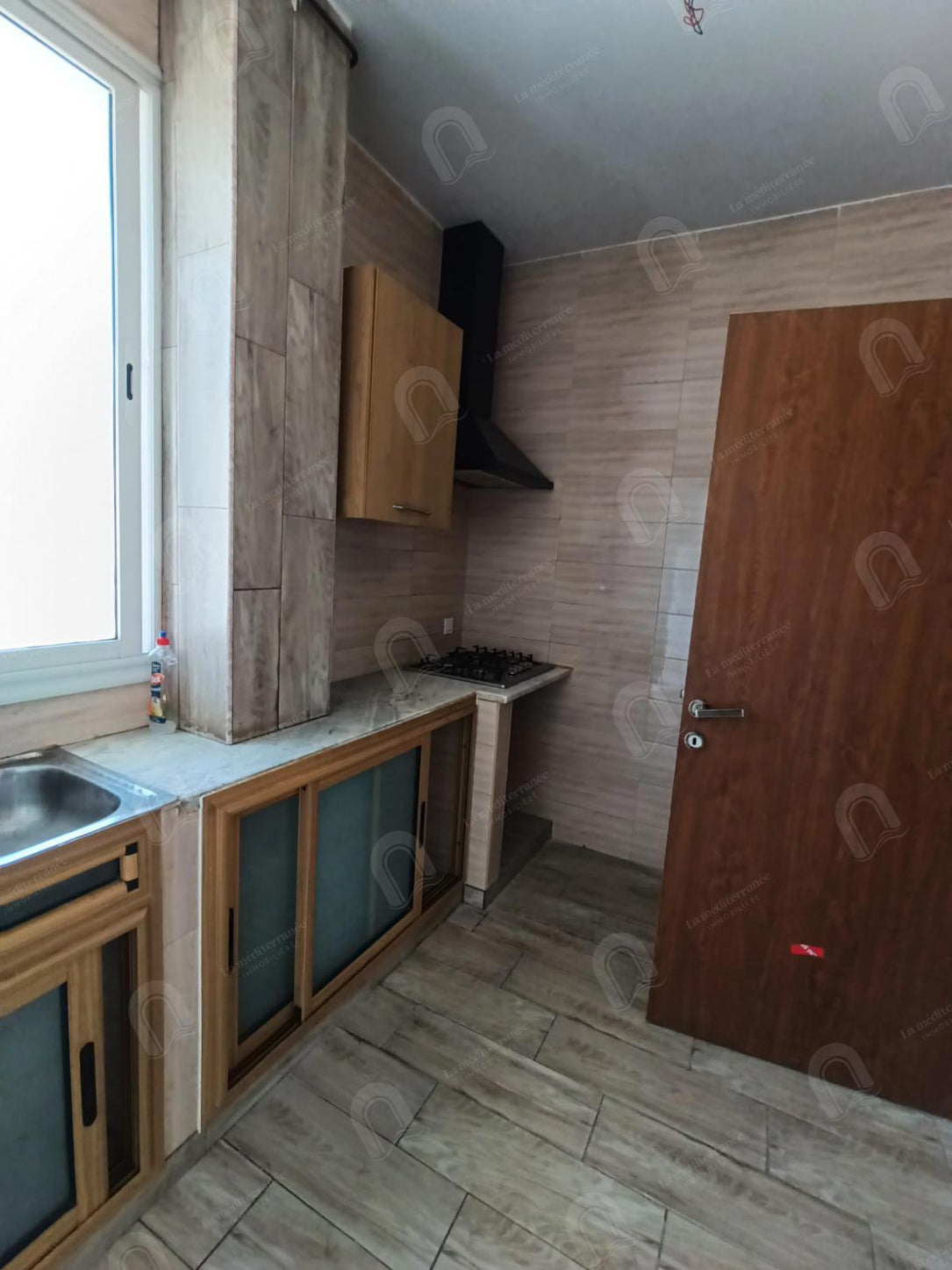 A louer un appartement s+2 à jardin d'el menzah 2