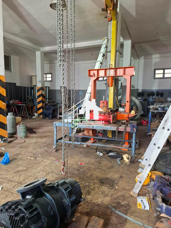 Local industriel à Mégrine